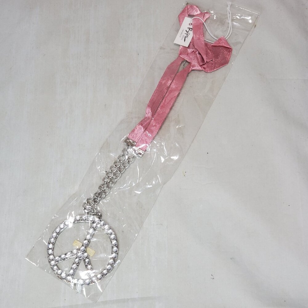 Bijou Iridescent Peace Sign silver with ribbon Necklace: - Picture 6 of 13